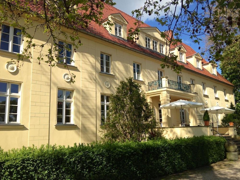 Schloss Diedersdorf Großbeeren Buitenkant foto