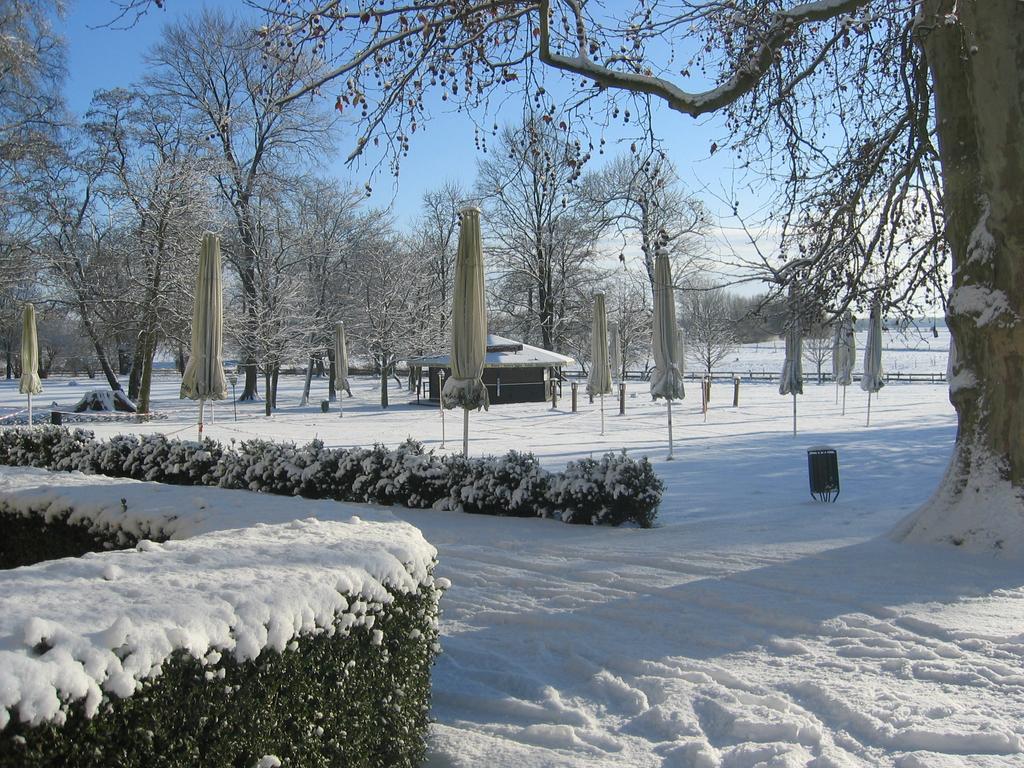 Schloss Diedersdorf Großbeeren Buitenkant foto