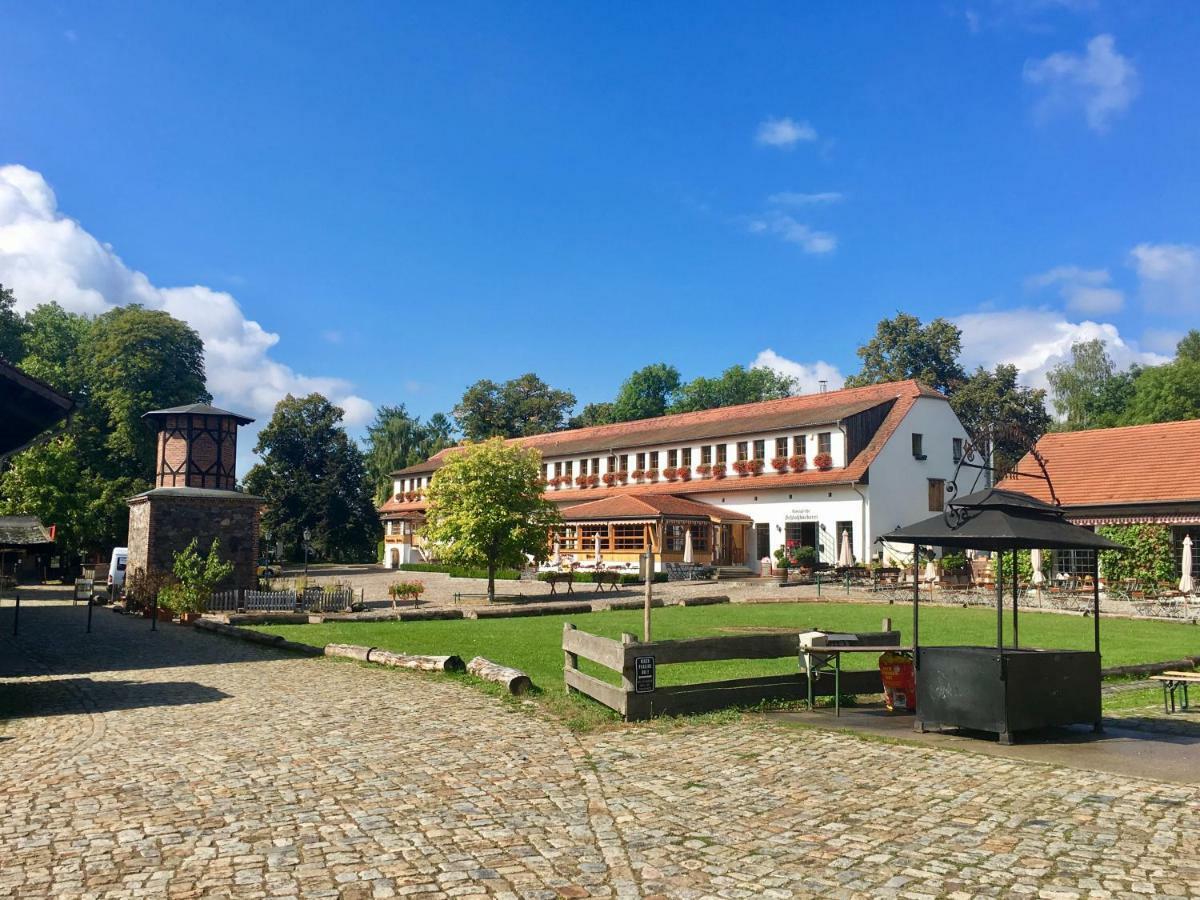 Schloss Diedersdorf Großbeeren Buitenkant foto